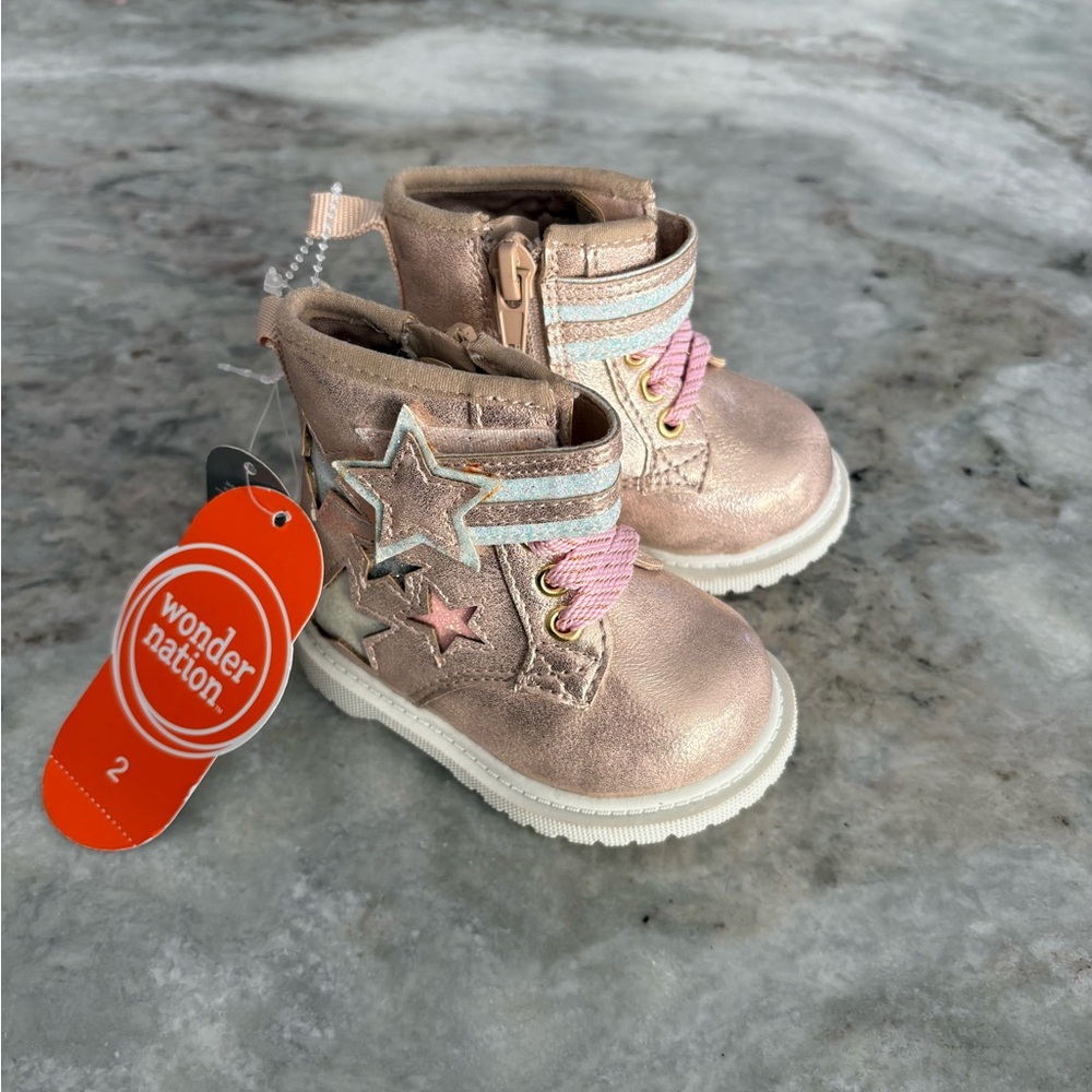 NWT Wonder Nation Baby Girl Star Combat Boots Size 2 (3 Months)